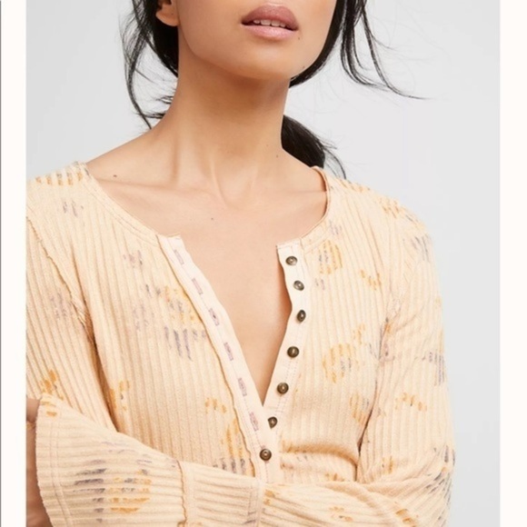 FREE PEOPLE TOP FP ‘LAYER ME HENLEY’ - Picture 10 of 10